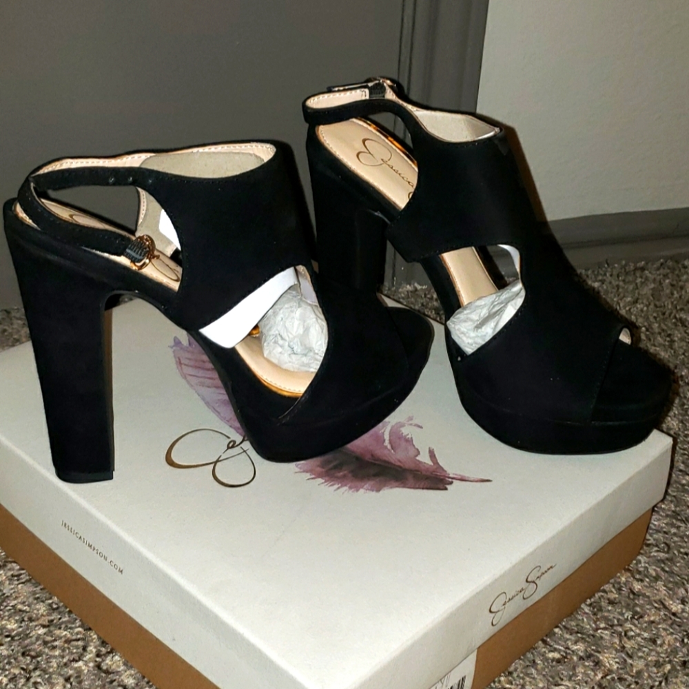 Jessica Simpson heels